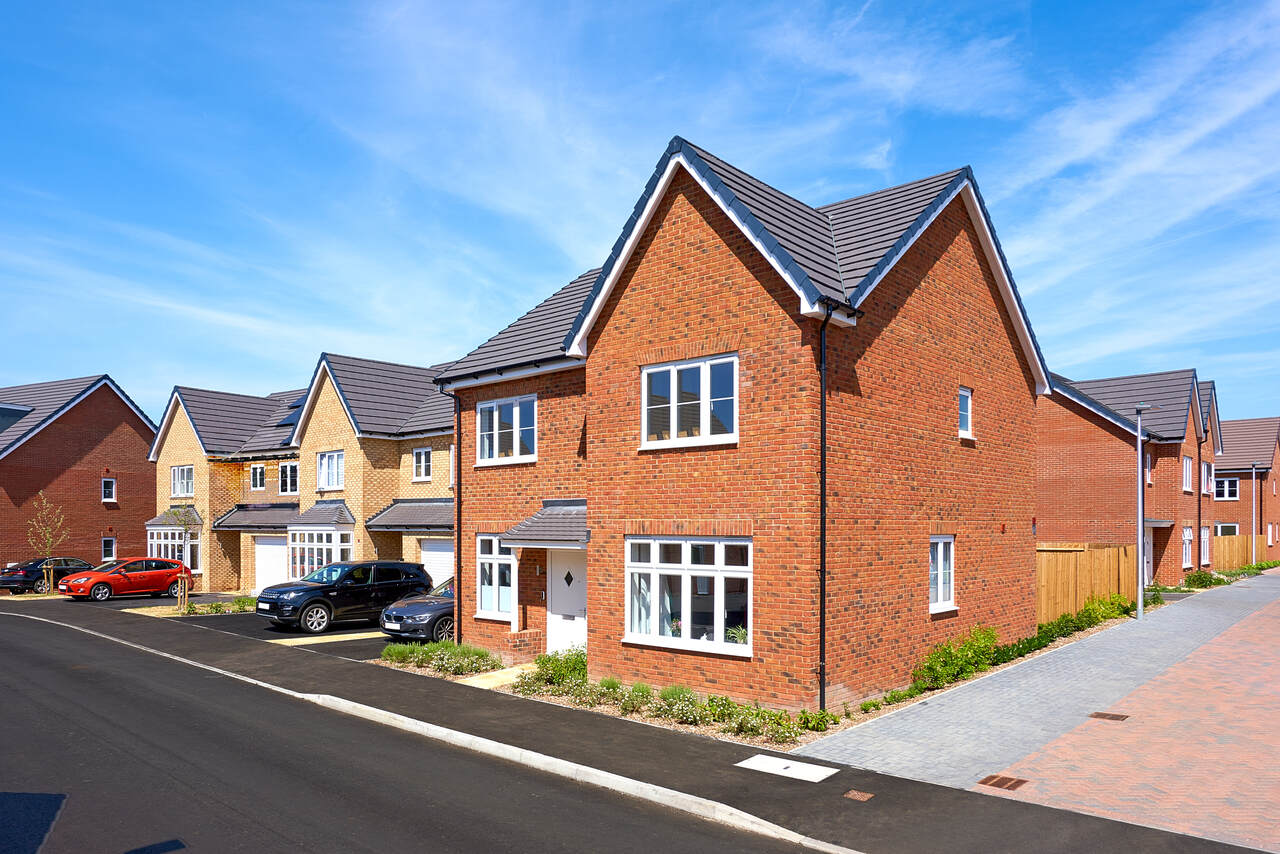Houses for sale in Shinfield Shinfield Meadows Bovis Homes